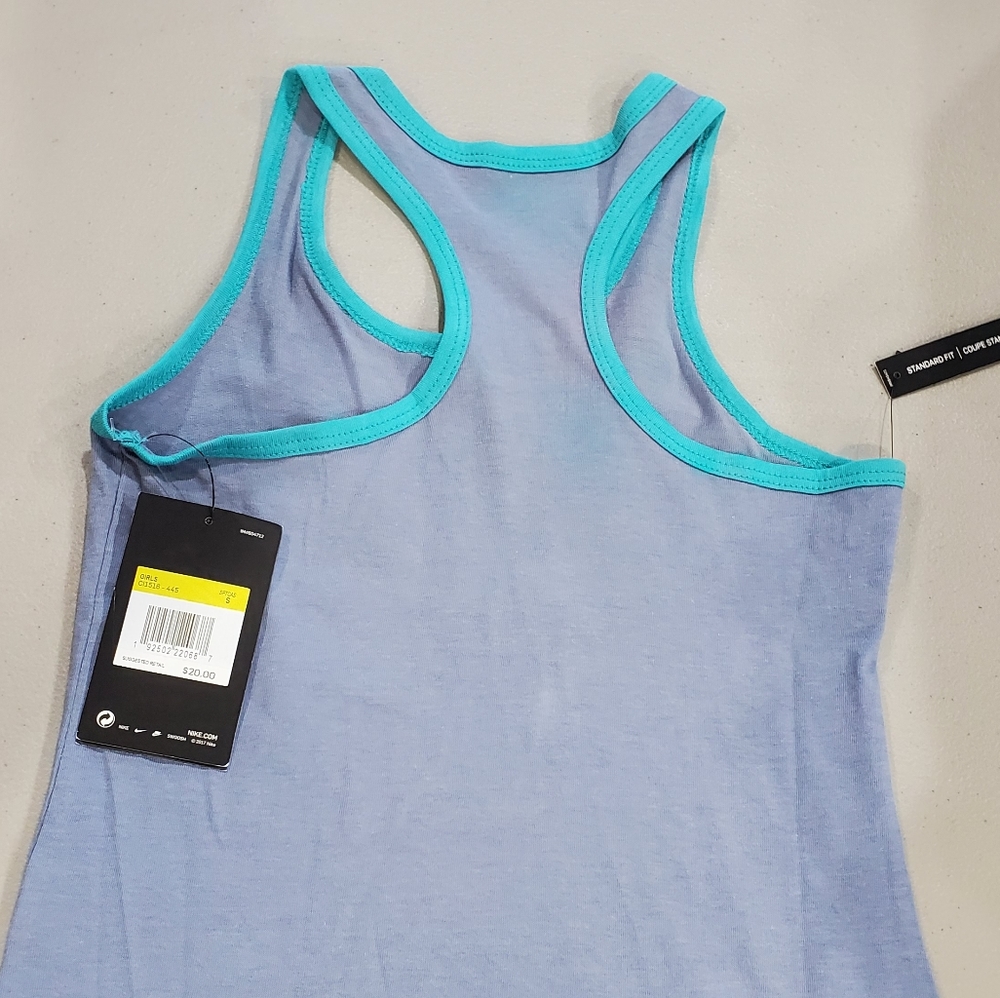 🆕️ Nike Racerback Tank - Picture 5 of 7